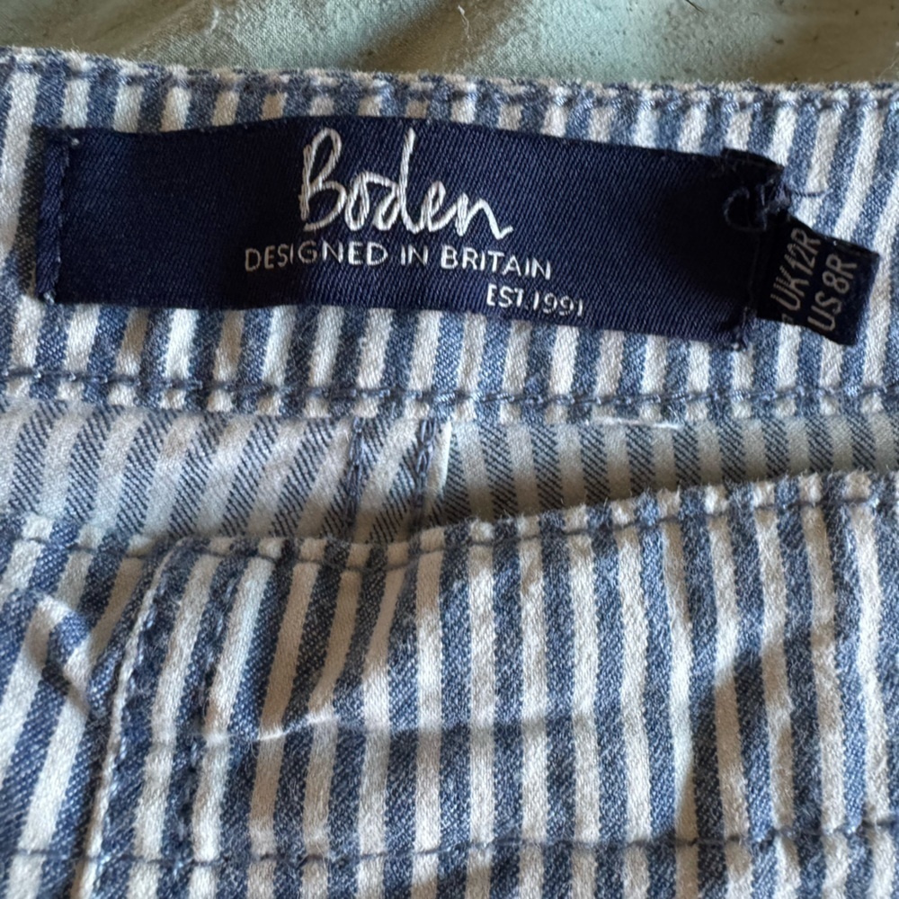 Boden sailor Jean US size 8 - Picture 3 of 7